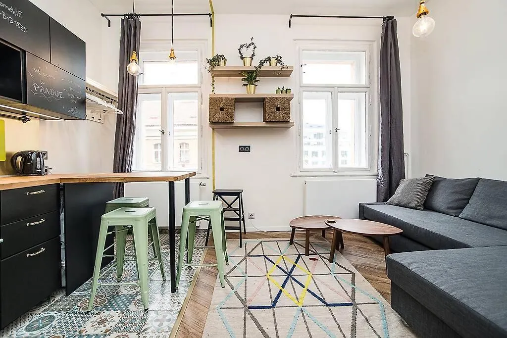 Apartment Central Designer Studio By Beautiful Park & Church Prague Czech Republic