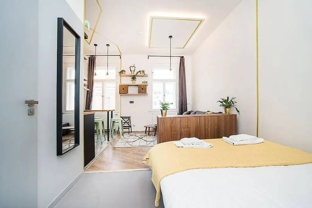 Central Designer Studio By Beautiful Park & Church Prague 0*,  Czech Republic